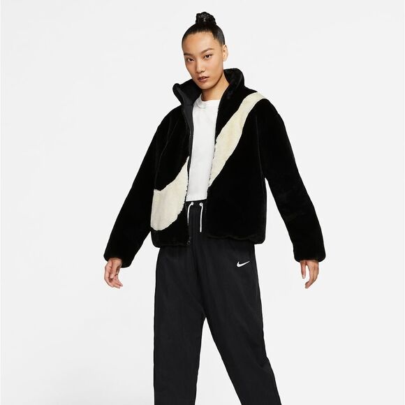 Nike Sportswear Plush Faux Fur Teddy Sherpa Jacket Black/White Small - Picture 3 of 7